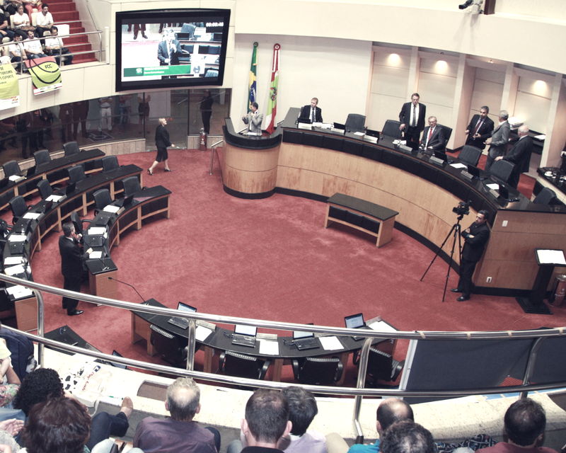 Desafios 800x640 - Ano de 2018 deve ser desafiador para Legislativo, analisa Fecom&eacute;rcio SC