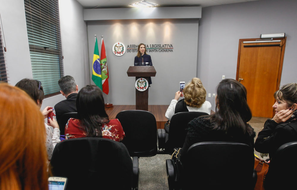 Sua empresa faz a diferença? Estão abertas inscrições para o prêmio de Responsabilidade Social fotonoticia 210618 lancamento responsabilidade social KF 2 1000x640 - Sua empresa faz a diferença? Estão abertas inscrições para o prêmio de Responsabilidade Social