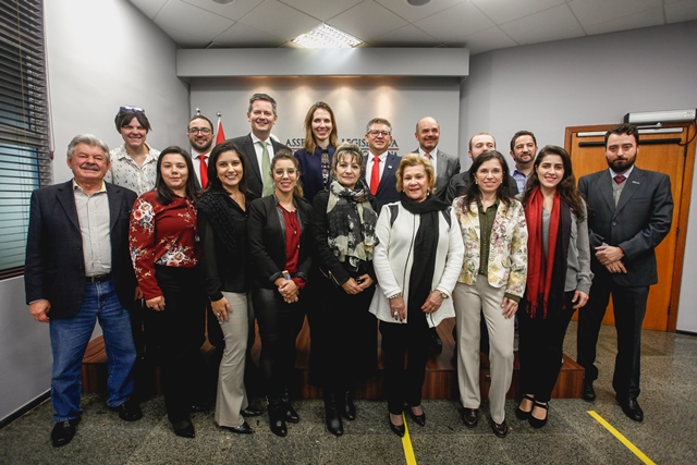 Sua empresa faz a diferença? Estão abertas inscrições para o prêmio de Responsabilidade Social fotonoticia 210618 lancamento responsabilidade social KF 36 1 - Sua empresa faz a diferença? Estão abertas inscrições para o prêmio de Responsabilidade Social