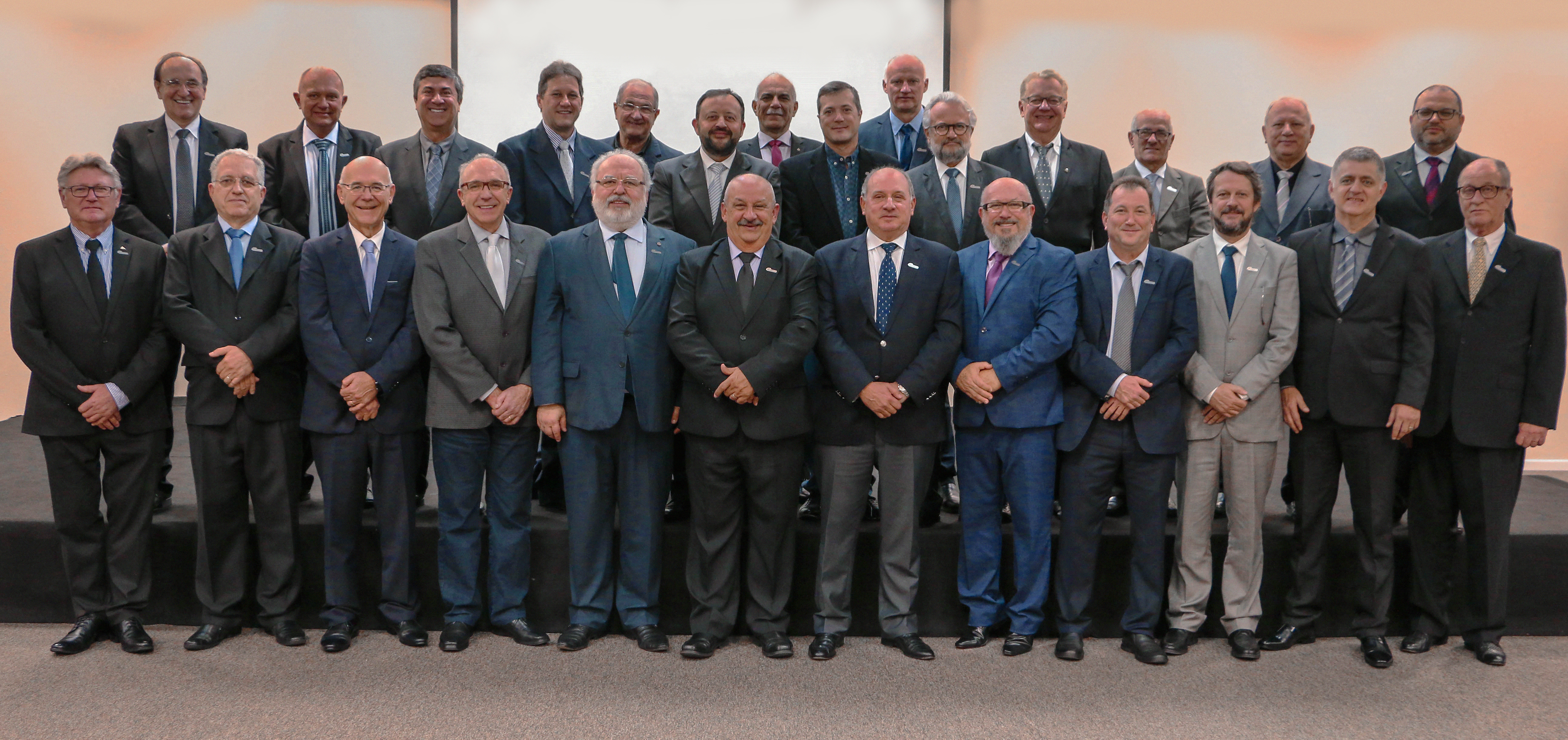 Empossada presidência e nova diretoria da Fecomércio SC Presidente e Diretoria Oficial - Empossada presidência e nova diretoria da Fecomércio SC