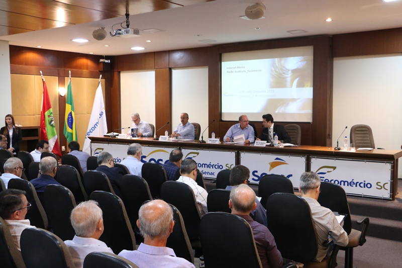Conselheiros da Fecomércio SC debatem pautas prioritárias na 1ª reunião ordinária reuniao - Conselheiros da Fecomércio SC debatem pautas prioritárias na 1ª reunião ordinária