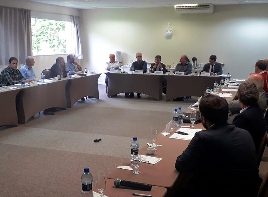 Fecomércio SC discute pautas prioritárias do setor produtivo 1 871x640 - Fecomércio SC discute pautas prioritárias do setor produtivo