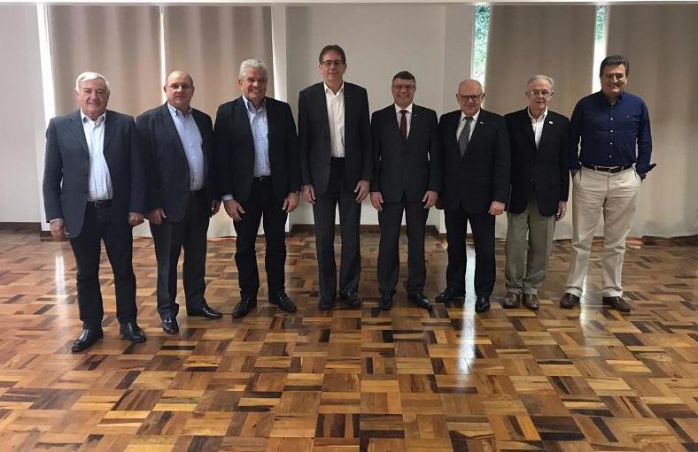 WhatsApp Image 2019 12 09 at 12.05.56 - COFEM debate PL da Vigil&acirc;ncia Sanit&aacute;ria na &uacute;ltima reuni&atilde;o de 2019