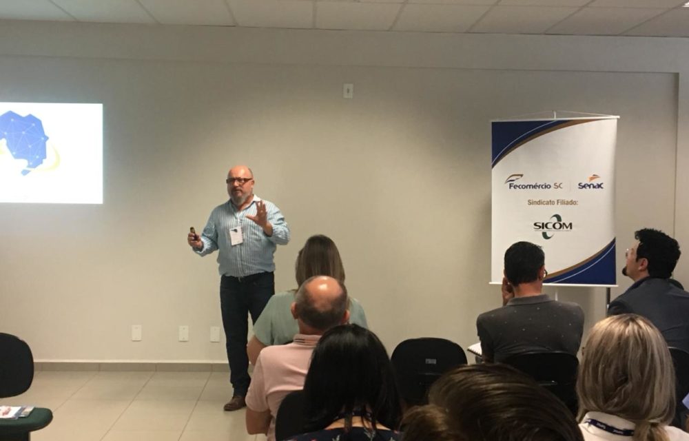 WhatsApp Image 2018 10 17 at 10.12.01 1 1000x640 - Ciclo de encontros discute desenvolvimento do turismo em Santa Catarina