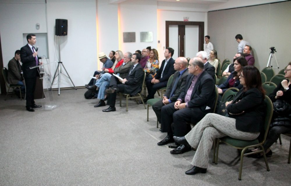 WhatsApp Image 2018 10 25 at 14.45.25 1 1000x640 - Ciclo de encontros discute desenvolvimento do turismo em Santa Catarina