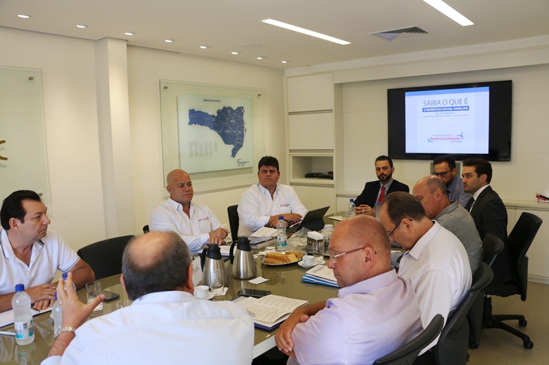 Sindicatos do setor farmacêutico debatem pautas em SC IMG 3137 - Sindicatos do setor farmacêutico debatem pautas em SC