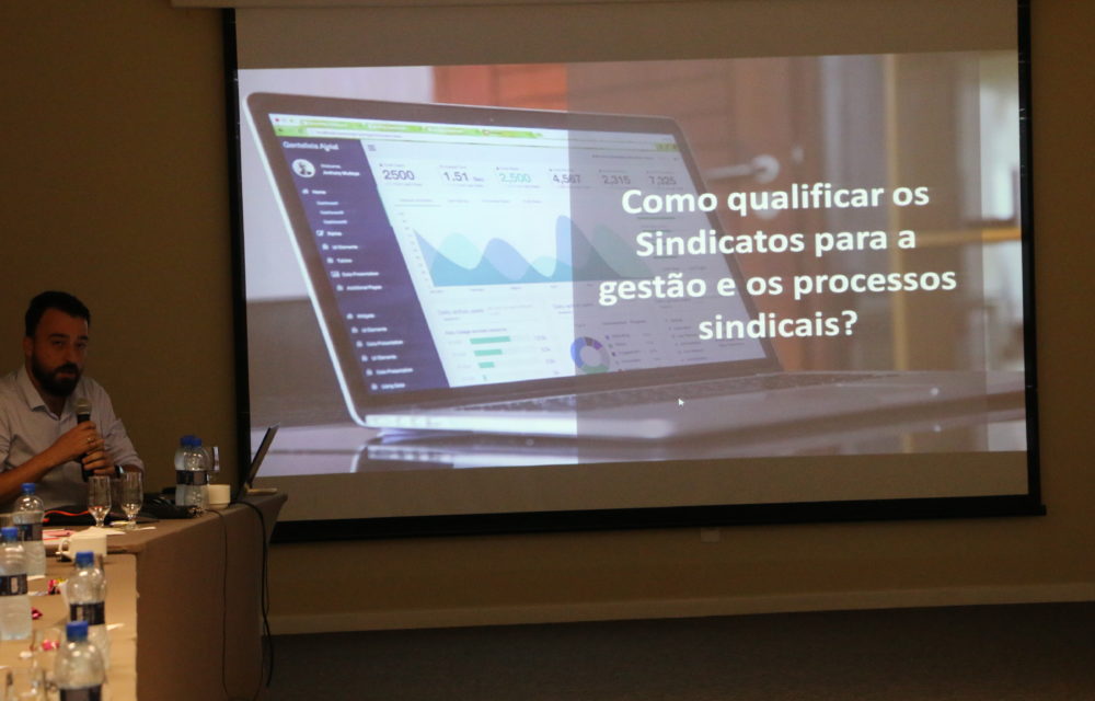 IMG 0800 1000x640 - Encontro de Executivos debate nova representatividade sindical
