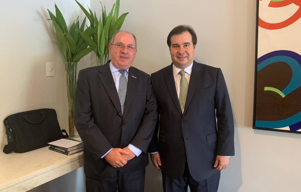 WhatsApp Image 2019 05 29 at 13.22.03 1000x640 - Breithaupt integra comitiva de empres&aacute;rios em agenda com deputados em Bras&iacute;lia