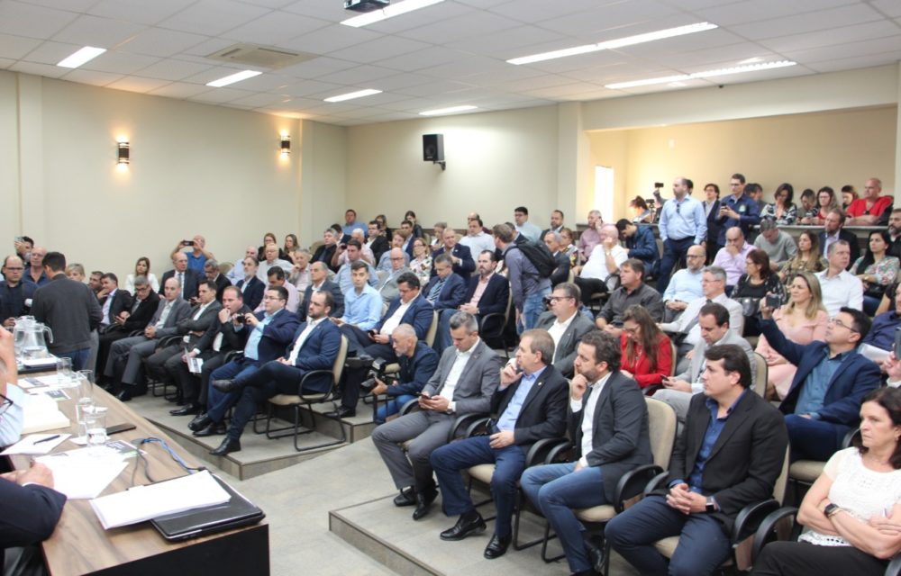 WhatsApp Image 2019 06 17 at 15.37.19 1000x640 - &ldquo;A prioridade &eacute; a conclus&atilde;o da BR-470&rdquo;, afirma o ministro da Infraestrutura em reuni&atilde;o do F&oacute;rum Parlamentar