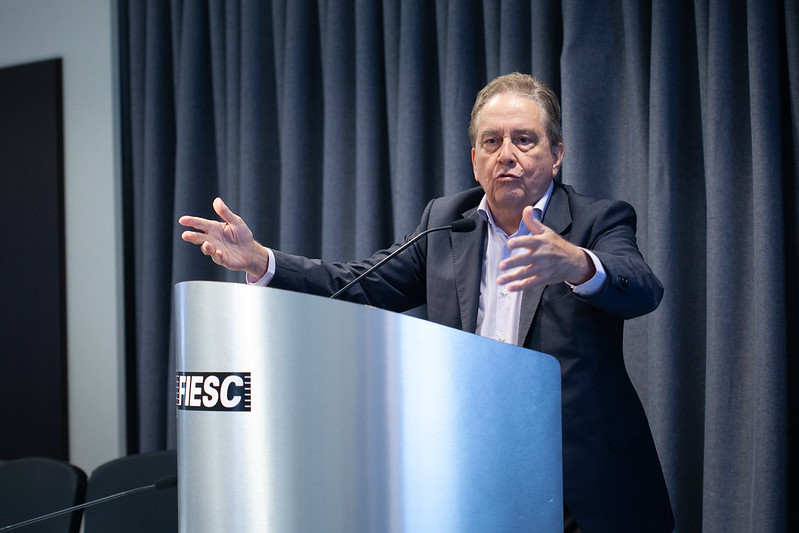 49049904493 80afd513f6 c - Semin&aacute;rio do COFEM traz economistas para debater propostas de Reforma Tribut&aacute;ria