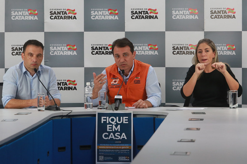 coletiva2303 1 - Medidas de isolamento social s&atilde;o prorrogadas por mais sete dias em SC