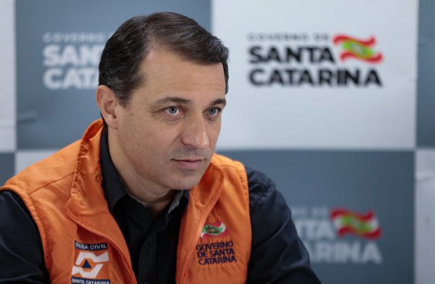 Governador de SC recua e prorroga quarentena até 8 de abril governador moises na coletiva 25 03 2020 20200325 1793521960 - Governador de SC recua e prorroga quarentena até 8 de abril