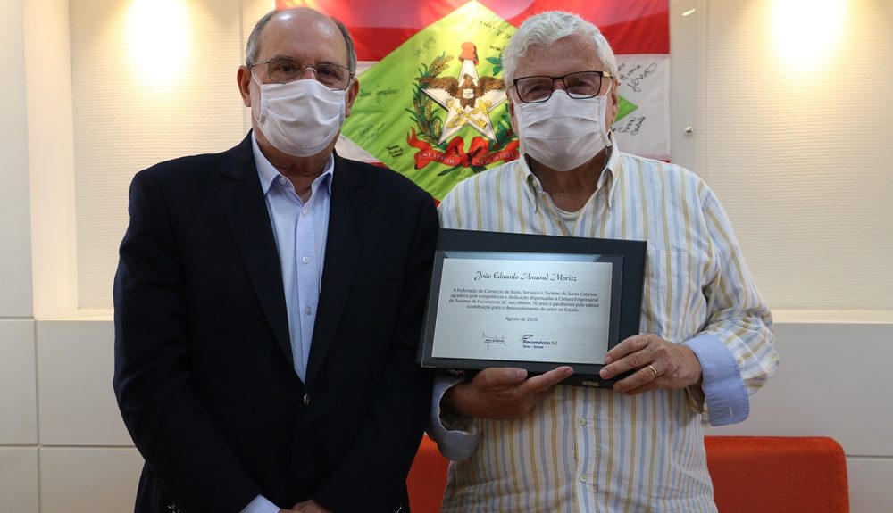 IMG 3863 1000x575 - Marco Aur&eacute;lio Floriani toma posse na C&acirc;mara de Turismo da Fecom&eacute;rcio SC e destaca desafios do setor