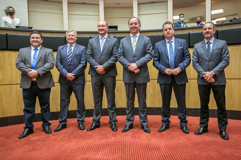 Fecomércio SC faz balanço da atuação na Alesc antes da abertura do ano legislativo 010221 Sessao Preparatoria Mesa RZE19 - Fecomércio SC faz balanço da atuação na Alesc antes da abertura do ano legislativo