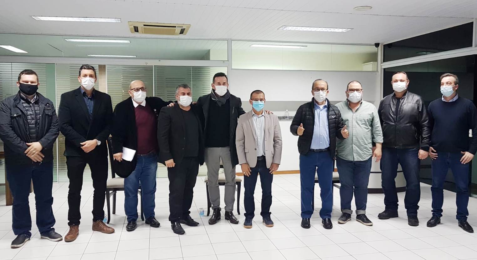 Lideranças do Vale do Itajaí debatem pautas regionais com senador Jorginho Mello WhatsApp Image 2021 07 21 at 12.46.05 - Lideranças do Vale do Itajaí debatem pautas regionais com senador Jorginho Mello