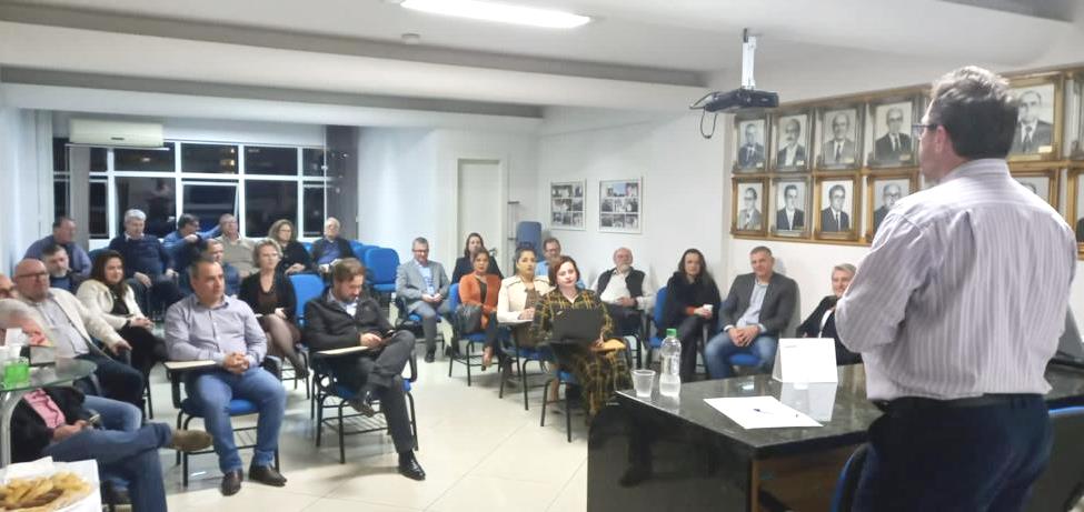 Vice-presidência da Fecomércio SC reúne lideranças do Sistema no Meio-Oeste foto material - Vice-presidência da Fecomércio SC reúne lideranças do Sistema no Meio-Oeste