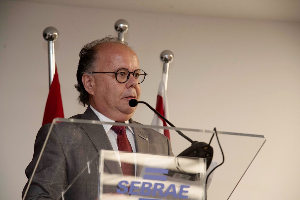 3 - VP da Fecom&eacute;rcio SC &eacute; empossado presidente no Conselho Deliberativo do Sebrae