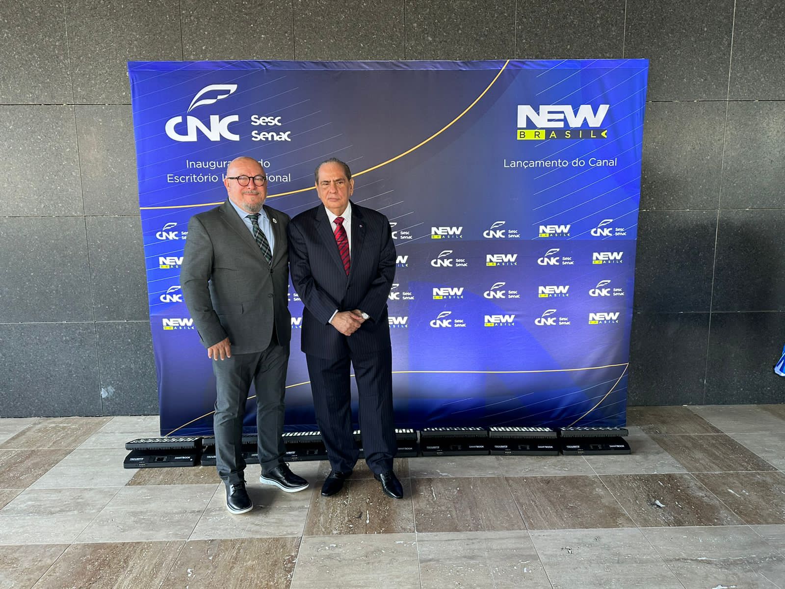 WhatsApp Image 2023 04 24 at 10.28.04 - Fecom&eacute;rcio SC participa de inaugura&ccedil;&atilde;o de escrit&oacute;rio internacional da CNC em Lisboa