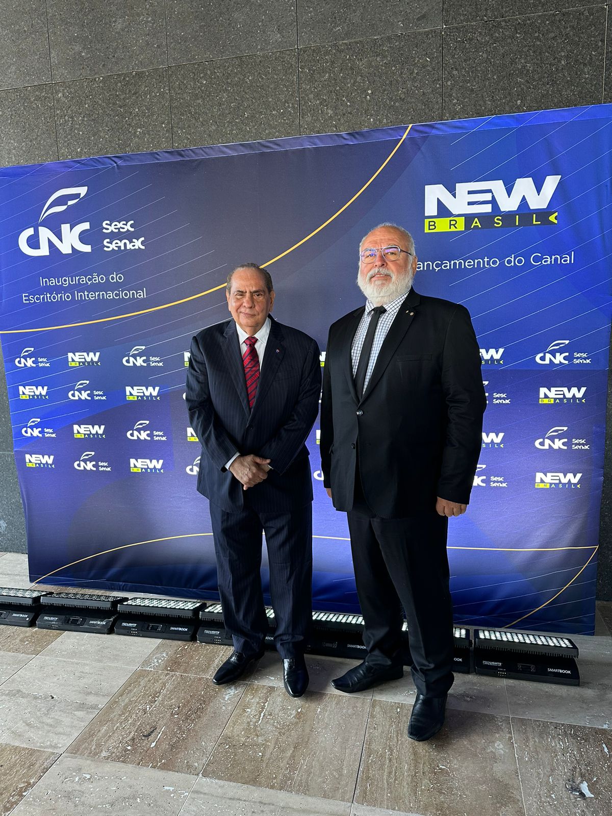 WhatsApp Image 2023 04 24 at 10.29.49 1 - Fecom&eacute;rcio SC participa de inaugura&ccedil;&atilde;o de escrit&oacute;rio internacional da CNC em Lisboa