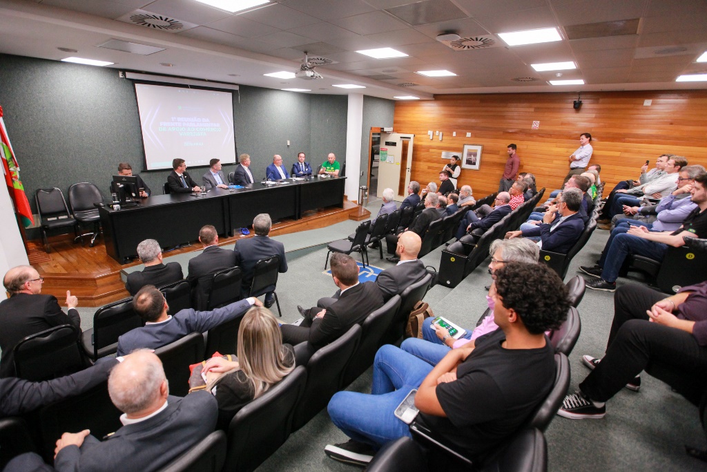 "Queremos concorrência leal em todas operações, seja no varejo físico ou online", pontua Dagnoni na Alesc 8 - "Queremos concorrência leal em todas operações, seja no varejo físico ou online", pontua Dagnoni na Alesc