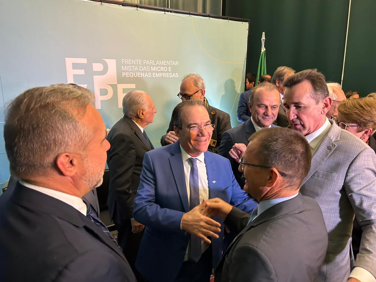 WhatsApp Image 2023 07 06 at 08.18.49 - Fecom&eacute;rcio SC marca presen&ccedil;a no lan&ccedil;amento da Frente Parlamentar das Micro e Pequenas Empresas, em Bras&iacute;lia