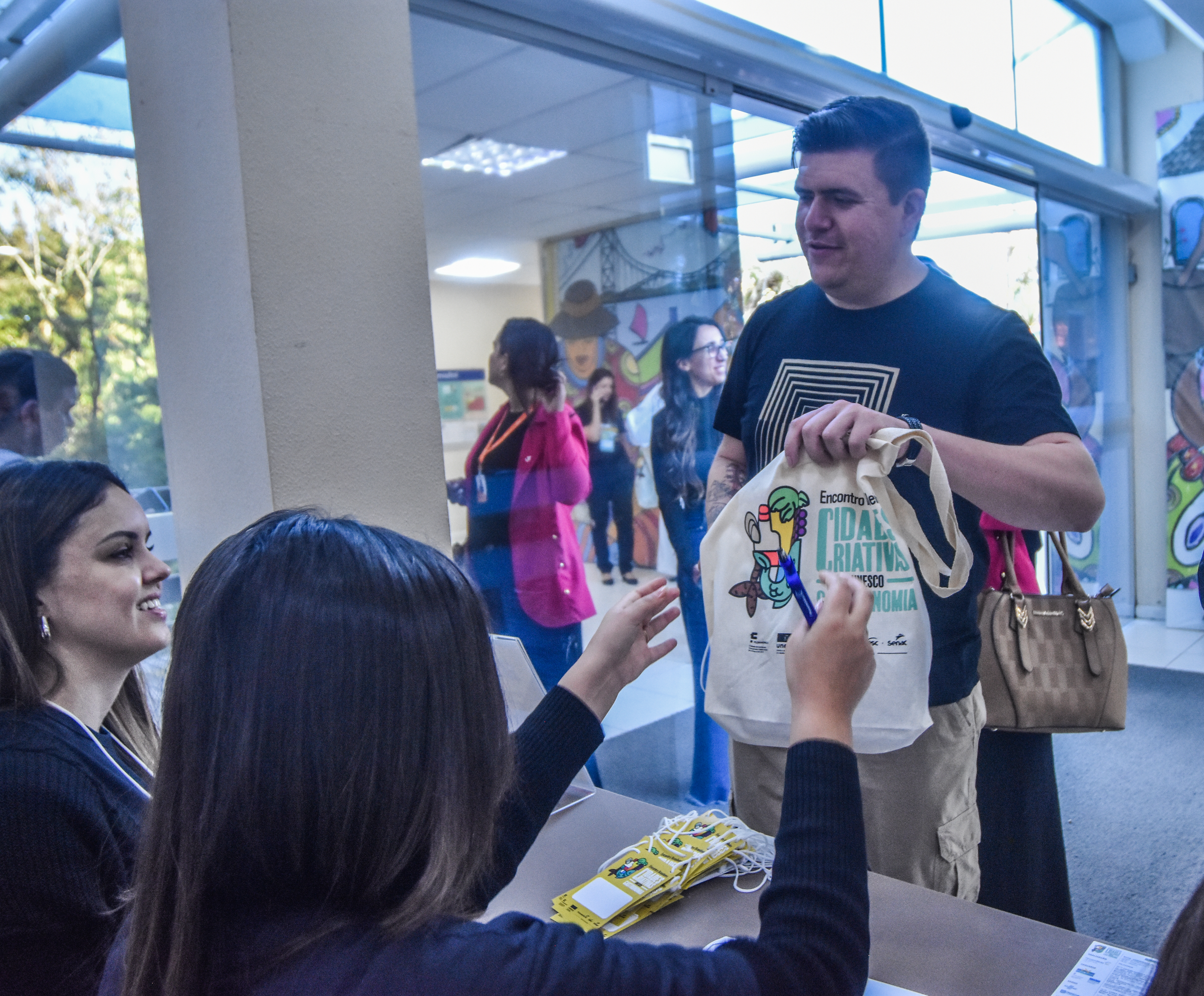 Cidades criativas Fecomercio 8299 - Primeiro dia do Encontro Brasileiro das Cidades Criativas Unesco da Gastronomia &eacute; marcado por casa cheia e palestrantes renomados