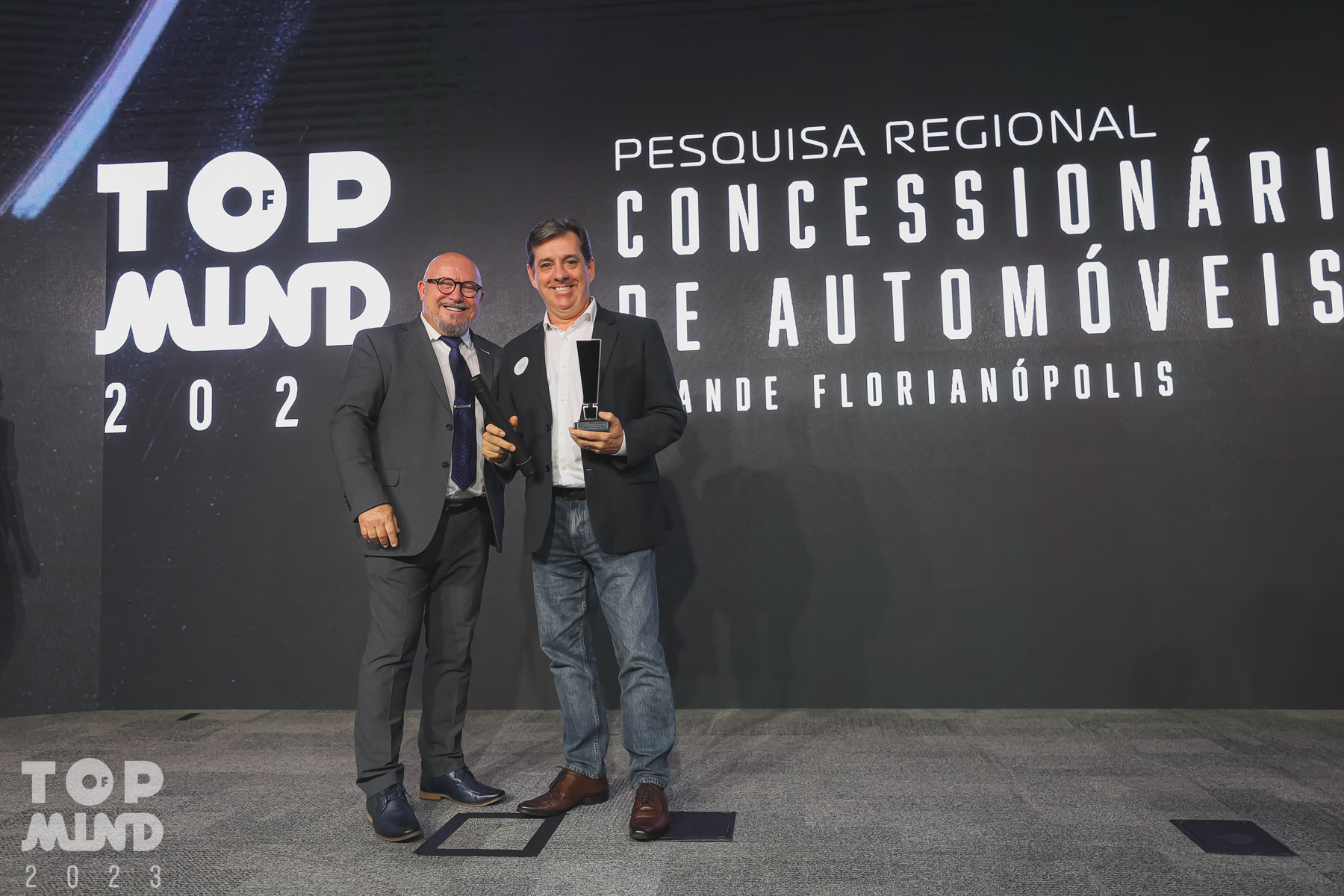 JSOMENSI 418 - Fecom&eacute;rcio participa do Top of Mind 2023 e reconhece as melhores marcas de SC