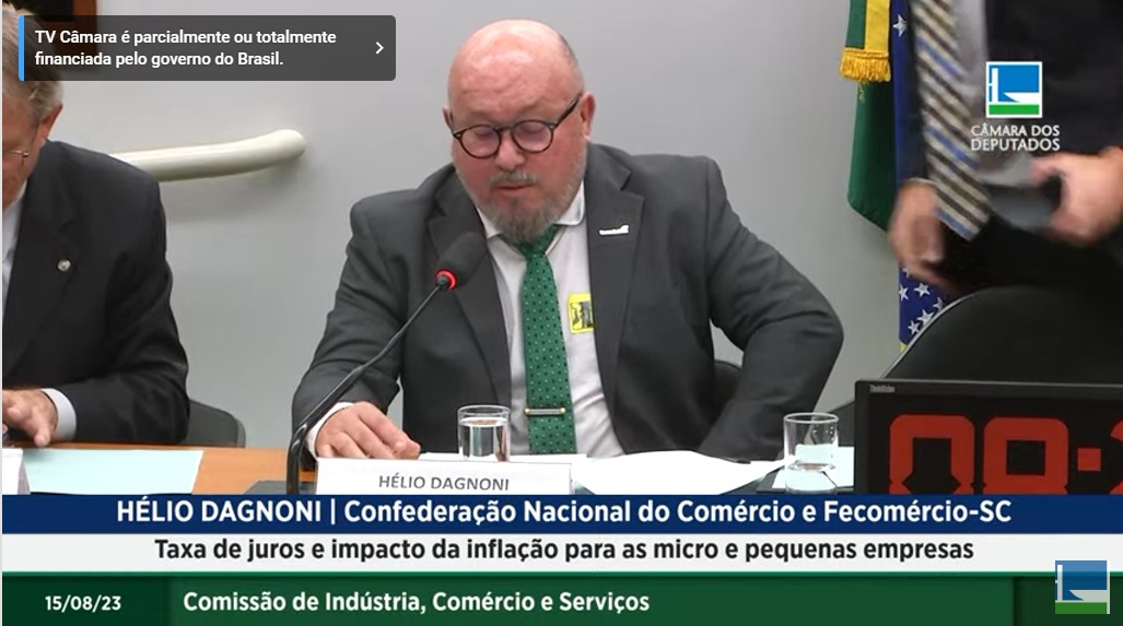 WhatsApp Image 2023 08 15 at 16.42.27 1 - Fecom&eacute;rcio Santa Catarina representa CNC em Audi&ecirc;ncia P&uacute;blica para debater &ldquo;taxa de juros e impacto da infla&ccedil;&atilde;o para as micro e pequenas empresas&rdquo;