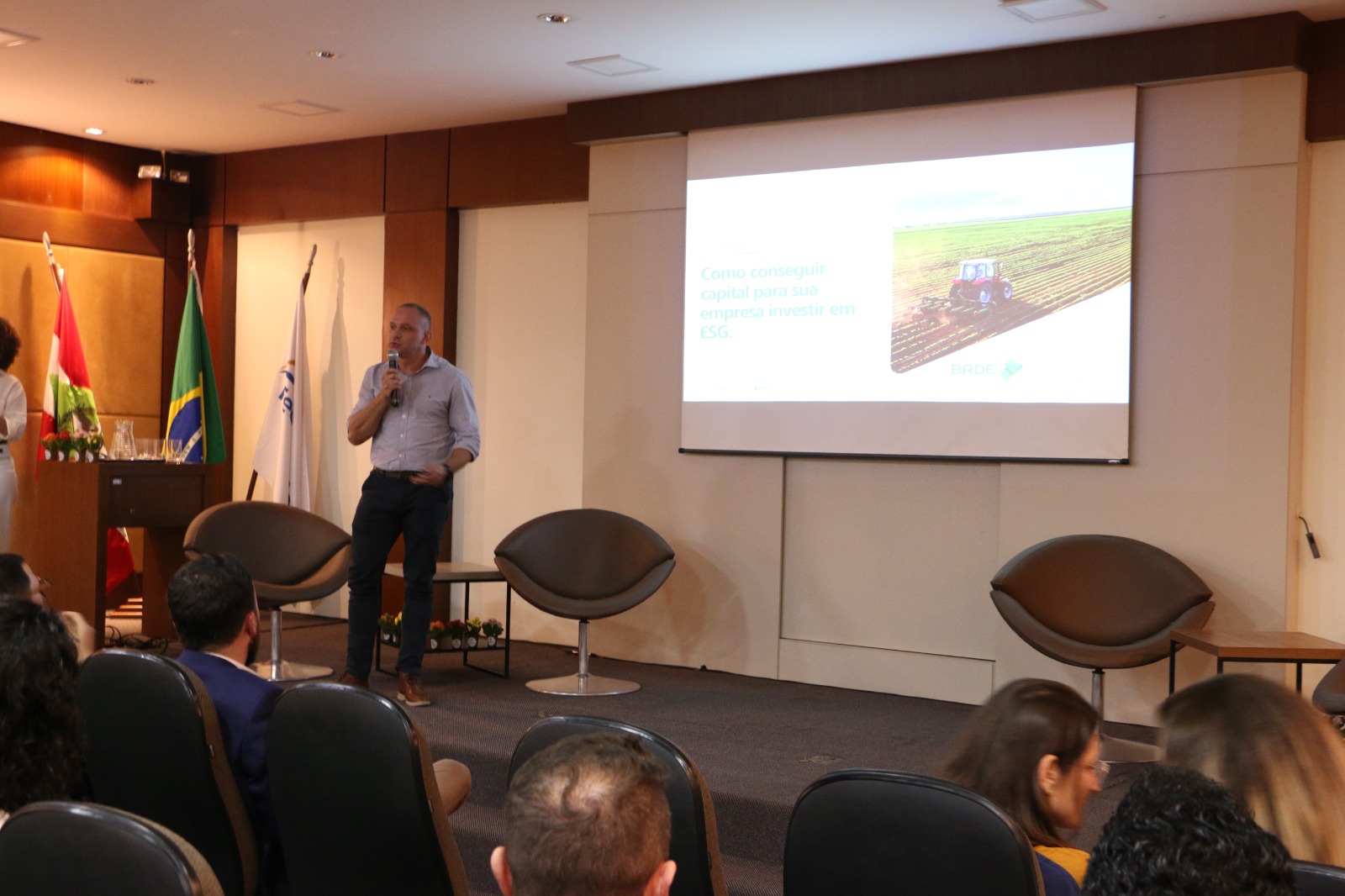 Consumidor catarinense é consciente com o meio ambiente, aponta pesquisa da Fecomércio WhatsApp Image 2023 09 29 at 11.32.48 - Consumidor catarinense é consciente com o meio ambiente, aponta pesquisa da Fecomércio