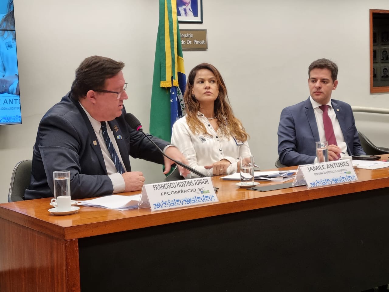 Fecomércio propõe atenção à saúde mental e outras providências em audiência pública na Câmara dos Deputados 456ad89f b15f 46fa abdc 77e9380e8378 - Fecomércio propõe atenção à saúde mental e outras providências em audiência pública na Câmara dos Deputados