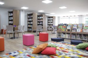 show image 10 300x200 - Inaugura&ccedil;&atilde;o da Creche do SESC em Joinville marca compromisso do Sistema Fecom&eacute;rcio com o desenvolvimento social