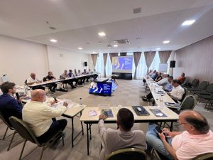 fecomercio 2 1 300x225 - Fecom&eacute;rcio SC re&uacute;ne diretores e conselheiros em S&atilde;o Bento do Sul para reuni&atilde;o itinerante