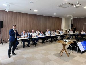 fecomercio 3 300x225 - Fecom&eacute;rcio SC re&uacute;ne diretores e conselheiros em S&atilde;o Bento do Sul para reuni&atilde;o itinerante