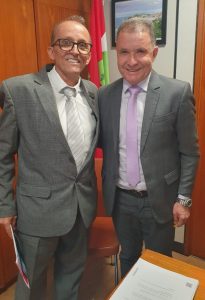 WhatsApp Image 2024 04 22 at 17.44.41 1 205x300 - Fecom&eacute;rcio SC apresenta 5&ordf; Agenda Legislativa para parlamentares catarinenses em Bras&iacute;lia