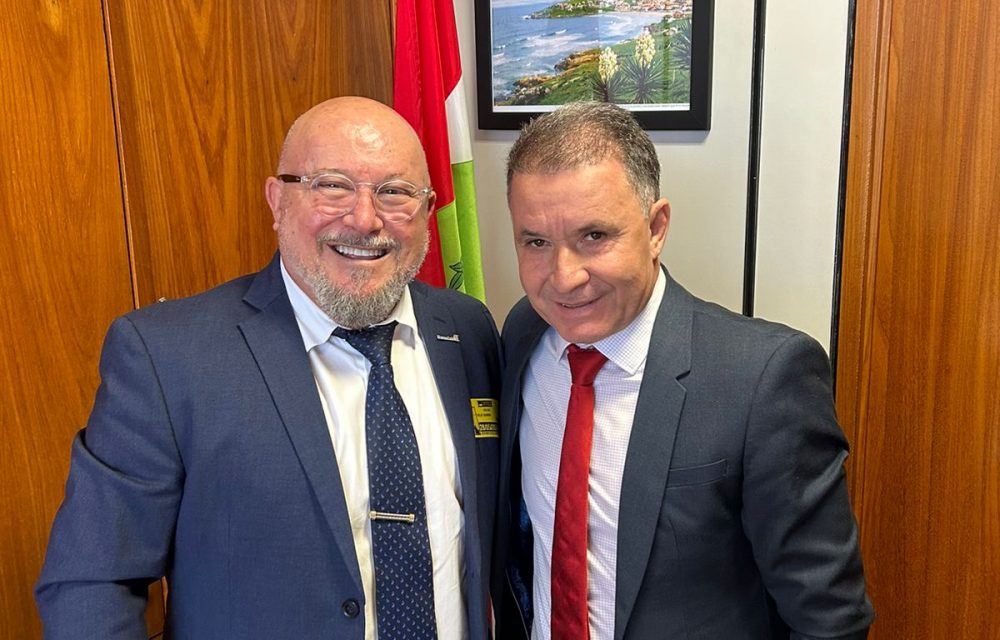 WhatsApp Image 2024 05 28 at 11.24.37 1000x640 - Em Bras&iacute;lia, presidente da Fecom&eacute;rcio busca apoio pelo PL 914/2024