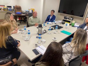 fecomerio 1 300x225 - Fecom&eacute;rcio SC discute programa Casa Catarina em reuni&atilde;o com Secret&aacute;ria de Estado de Assist&ecirc;ncia Social