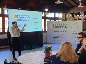 sirecom3 300x225 - Sindicato dos Representantes Comerciais da Grande Florian&oacute;polis re&uacute;ne associados para o I Conex&atilde;o Sirecom