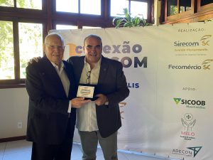 sirecom5 300x225 - Sindicato dos Representantes Comerciais da Grande Florian&oacute;polis re&uacute;ne associados para o I Conex&atilde;o Sirecom