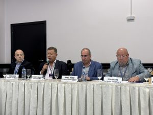 IMG 5238 300x225 - Fecom&eacute;rcio Santa Catarina Realiza Reuni&atilde;o da C&acirc;mara de Turismo no 35&ordm; Encatho & Exprotel